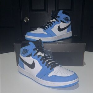 Jordan 1 Retro High Golf “University Blue” Men’s Size 10.5